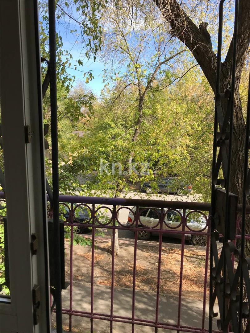 Продажа 2-комнатной квартиры, 57 м², ул. Аханова (Театральная), дом  54 в Караганде - фото 16