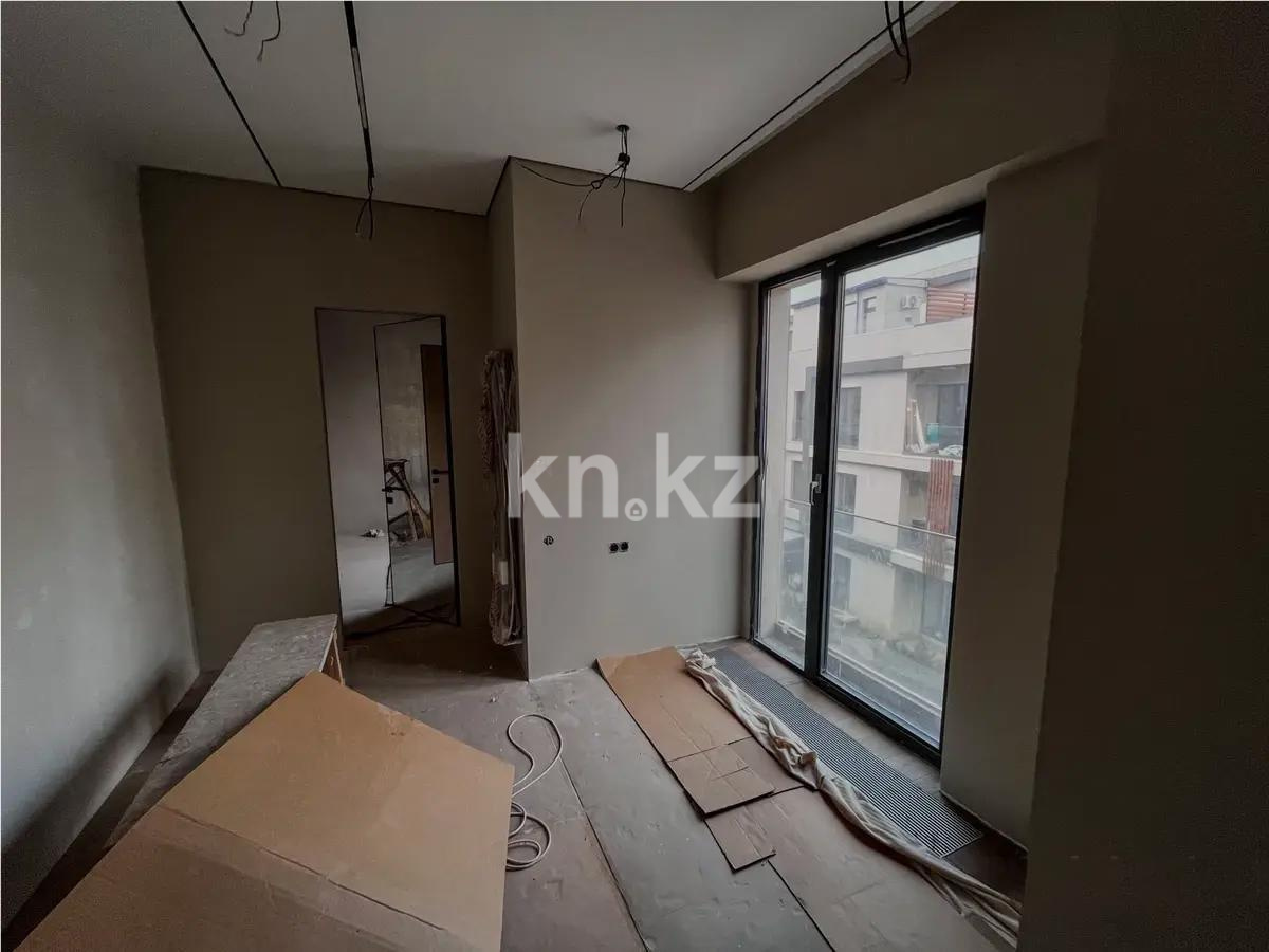 Продажа 5-комнатной квартиры, 210 м², ул. Кажымукана, дом  101/1 в Алматы - фото 2