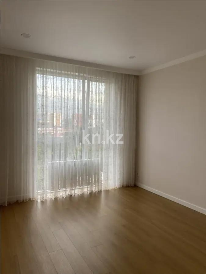 Продажа 3-комнатной квартиры, 74.2 м², ул. Утепова, дом  21 в Алматы - фото 2