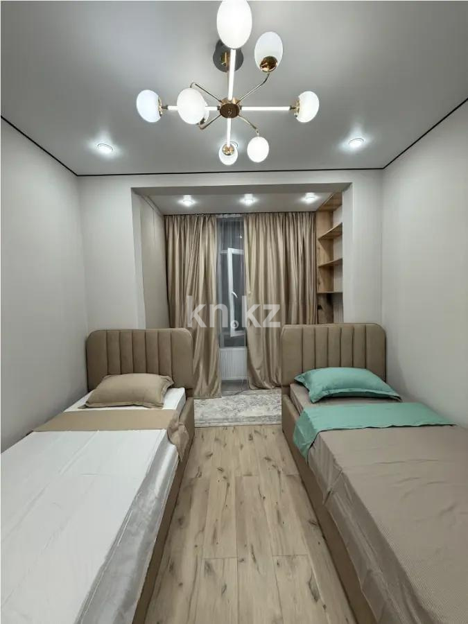 Продажа 3-комнатной квартиры, 58 м², мкр. Шугыла, дом  340/46 в Алматы - фото 3