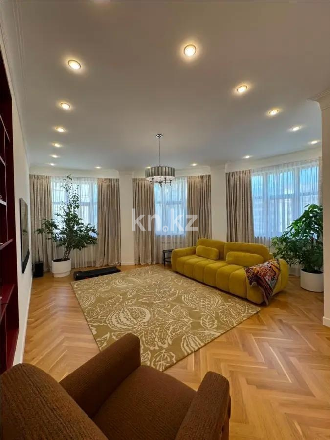 Продажа 4-комнатной квартиры, 156 м² в Алматы