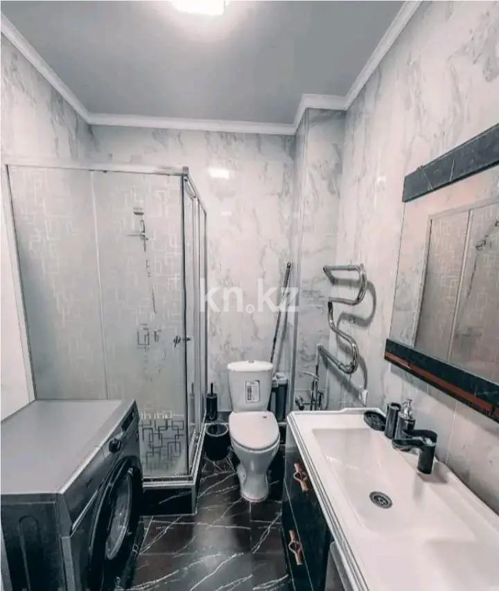 Продажа 1-комнатной квартиры, 38 м², ул. Жолымбет, дом  42/5 в Алматы - фото 3