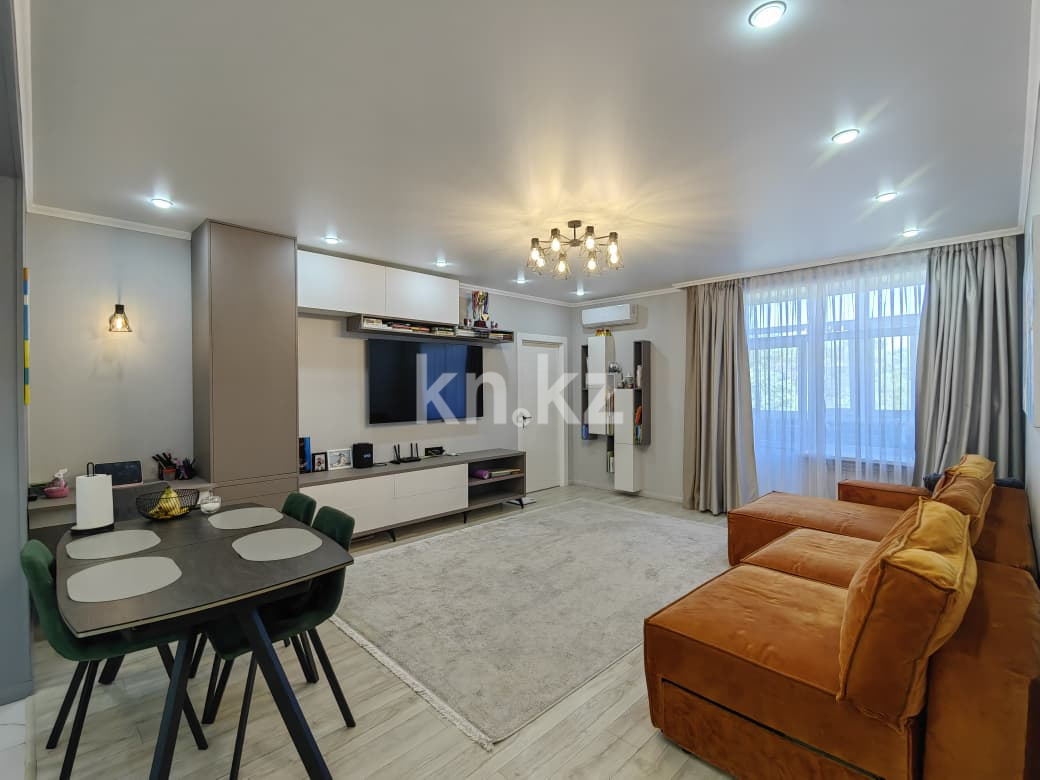 Продажа 3-комнатной квартиры, 76 м² в Караганде