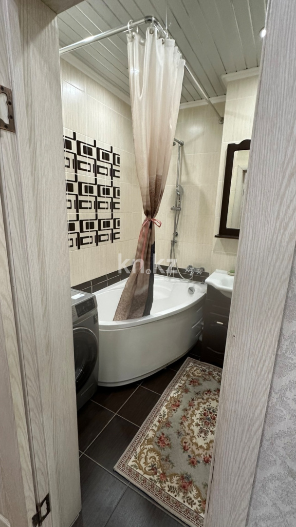 Продажа 3-комнатной квартиры, 90.5 м² в Караганде - фото 6