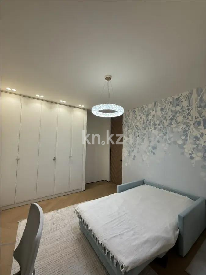 Продажа 4-комнатной квартиры, 133.6 м², ул. Толе би, дом  52 в Астане - фото 3