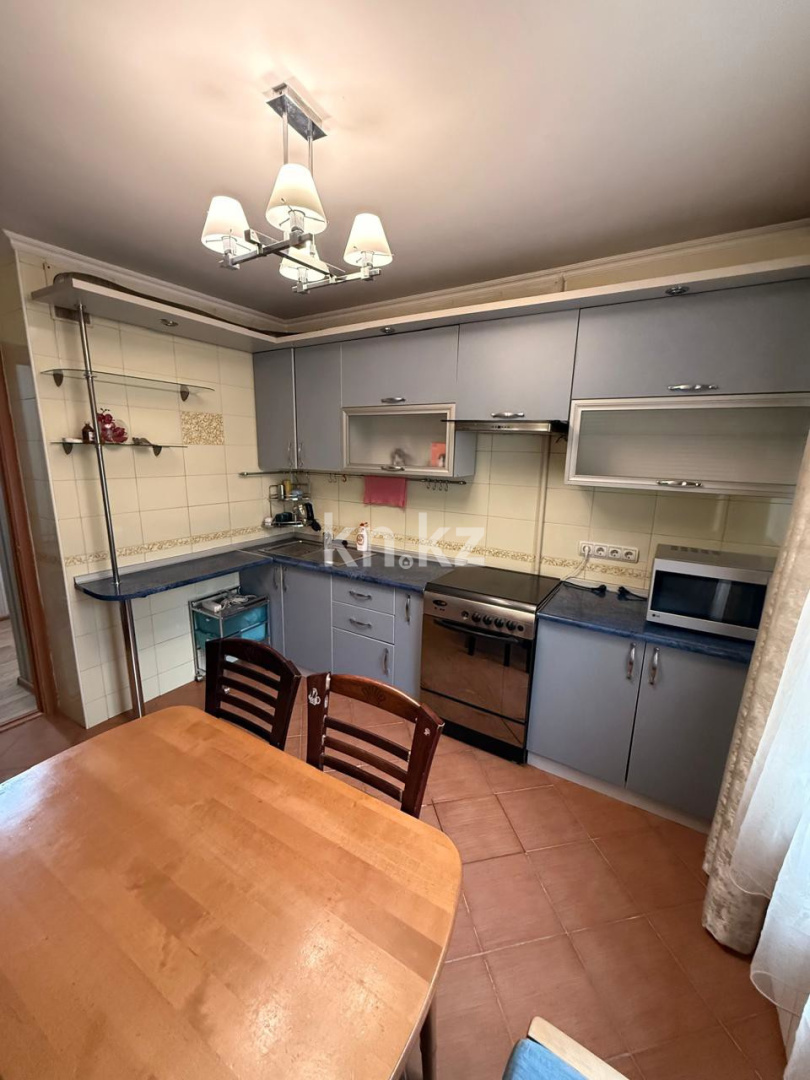 Продажа 3-комнатной квартиры, 70 м², ул. Жандосова, дом  37В в Алматы - фото 15