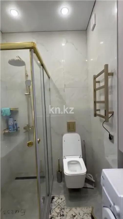 Продажа 3-комнатной квартиры, 70 м² в Алматы - фото 5