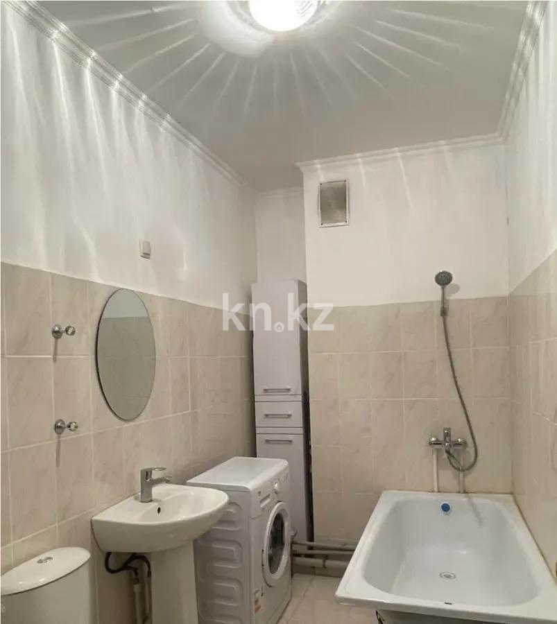 Продажа 1-комнатной квартиры, 32 м², ул. Иманова, дом  44 в Астане - фото 3