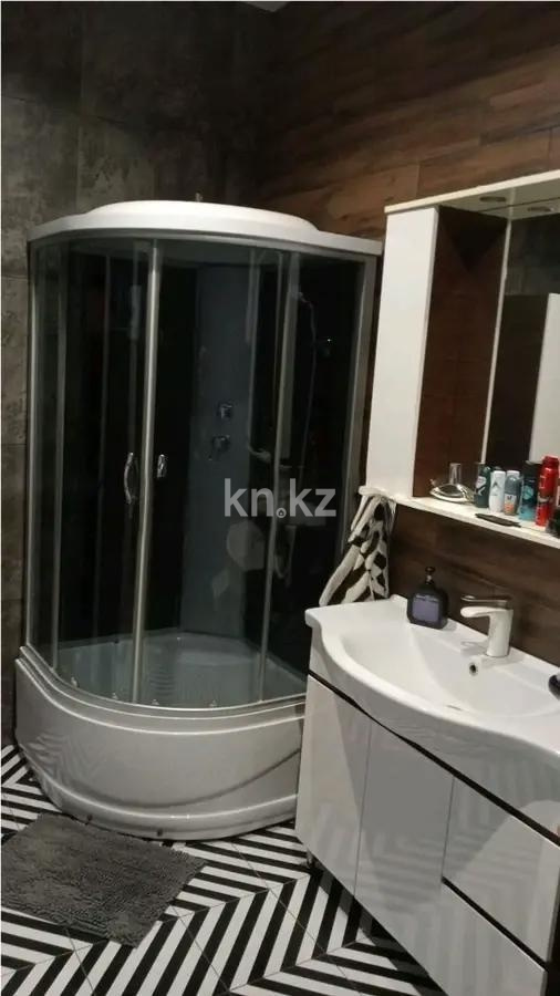 Продажа 3-комнатной квартиры, 102 м² в Караганде - фото 4