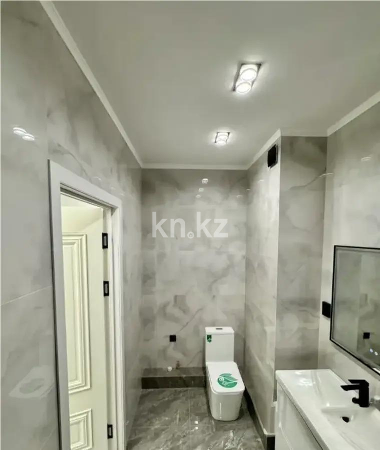 Продажа 2-комнатной квартиры, 76.4 м² в Алматы - фото 5