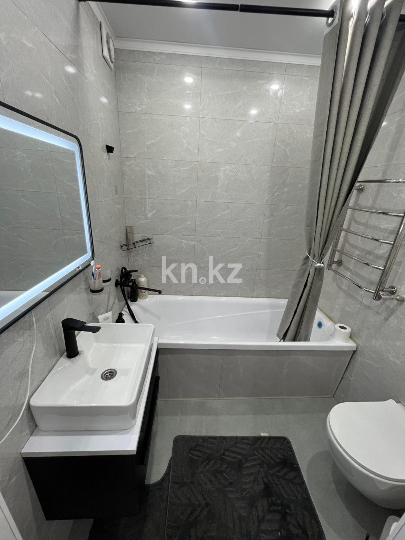 Продажа 2-комнатной квартиры, 42.6 м² в Алматы - фото 15