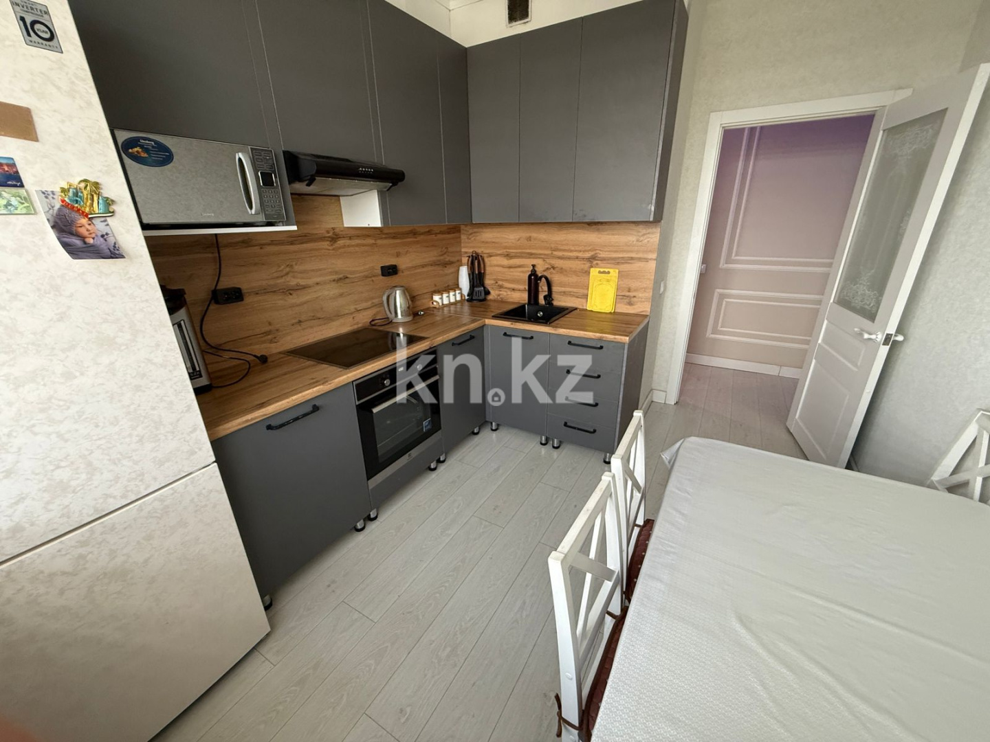 Продажа 3-комнатной квартиры, 68.2 м², ул. Дюсембекова, дом  44/2 в Караганде - фото 8