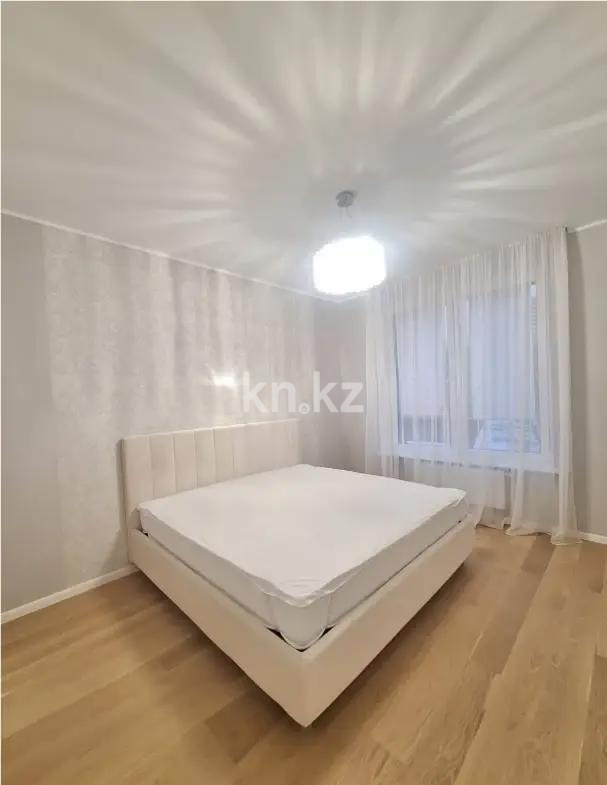 Продажа 2-комнатной квартиры, 62 м², ул. Момышулы, дом  24 в Караганде