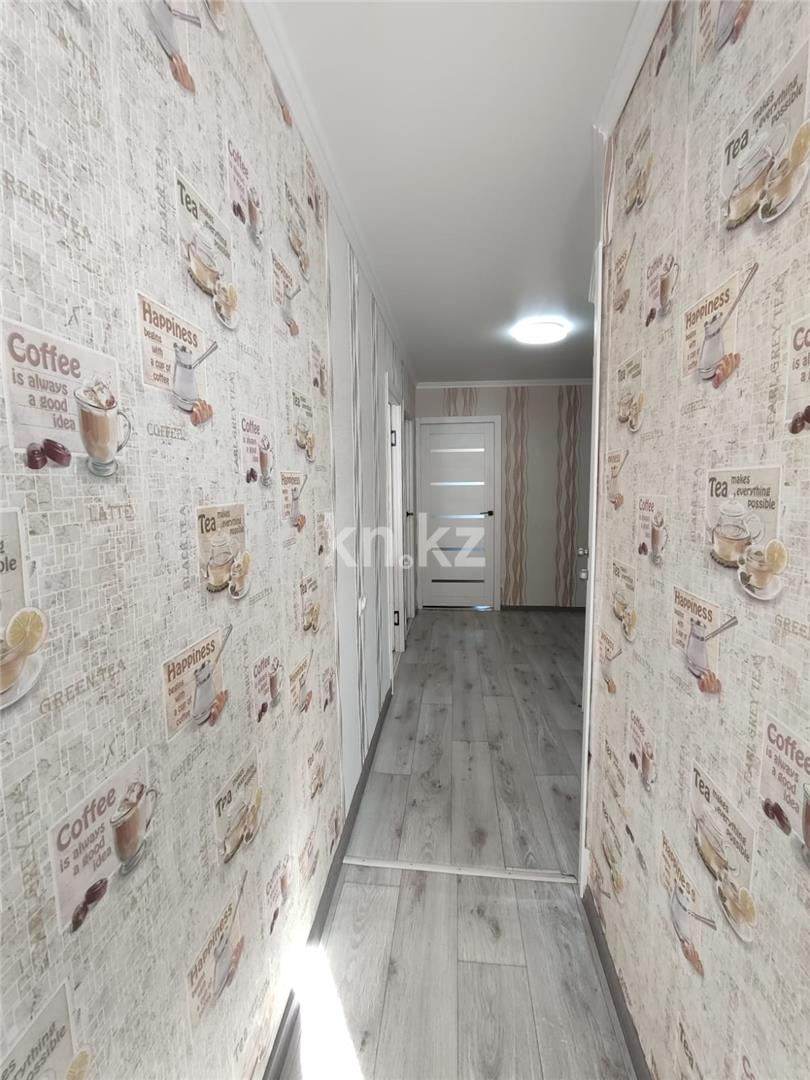 Продажа 3-комнатной квартиры, 61 м², мкр-н 14 в Караганде - фото 11