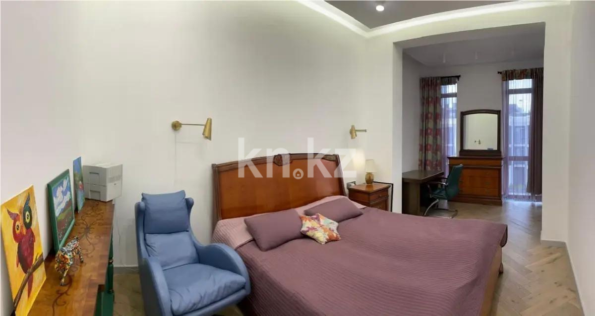 Продажа 4-комнатной квартиры, 131.2 м² в Алматы - фото 2
