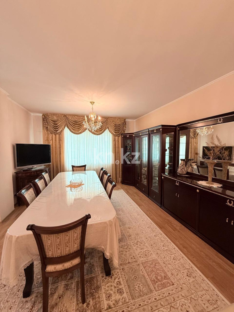 Продажа 3-комнатной квартиры, 130 м², ул. Достык, дом  5/1 - ул. Сауран в Астане - фото 6