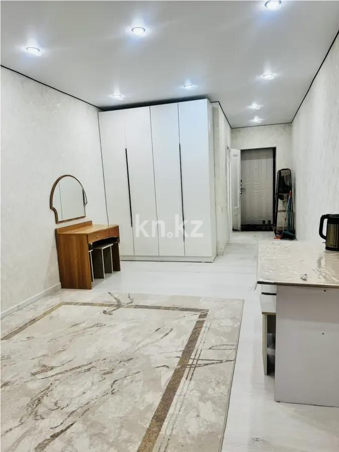 Продажа 1-комнатной квартиры, 31 м², пр. Аль-Фараби, дом  76 в Астане - фото 2