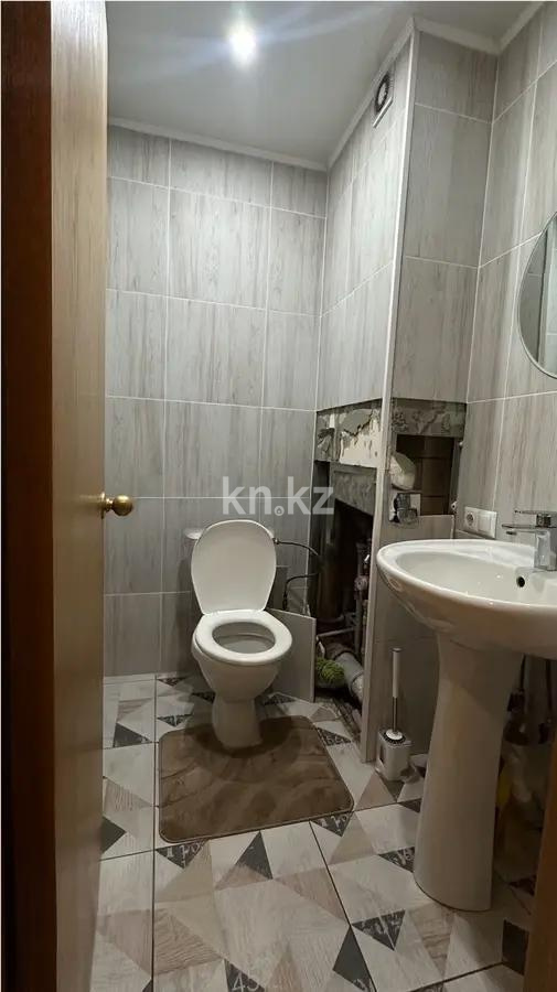 Продажа 2-комнатной квартиры, 70 м², ул. Муканова, дом  245 в Алматы - фото 4