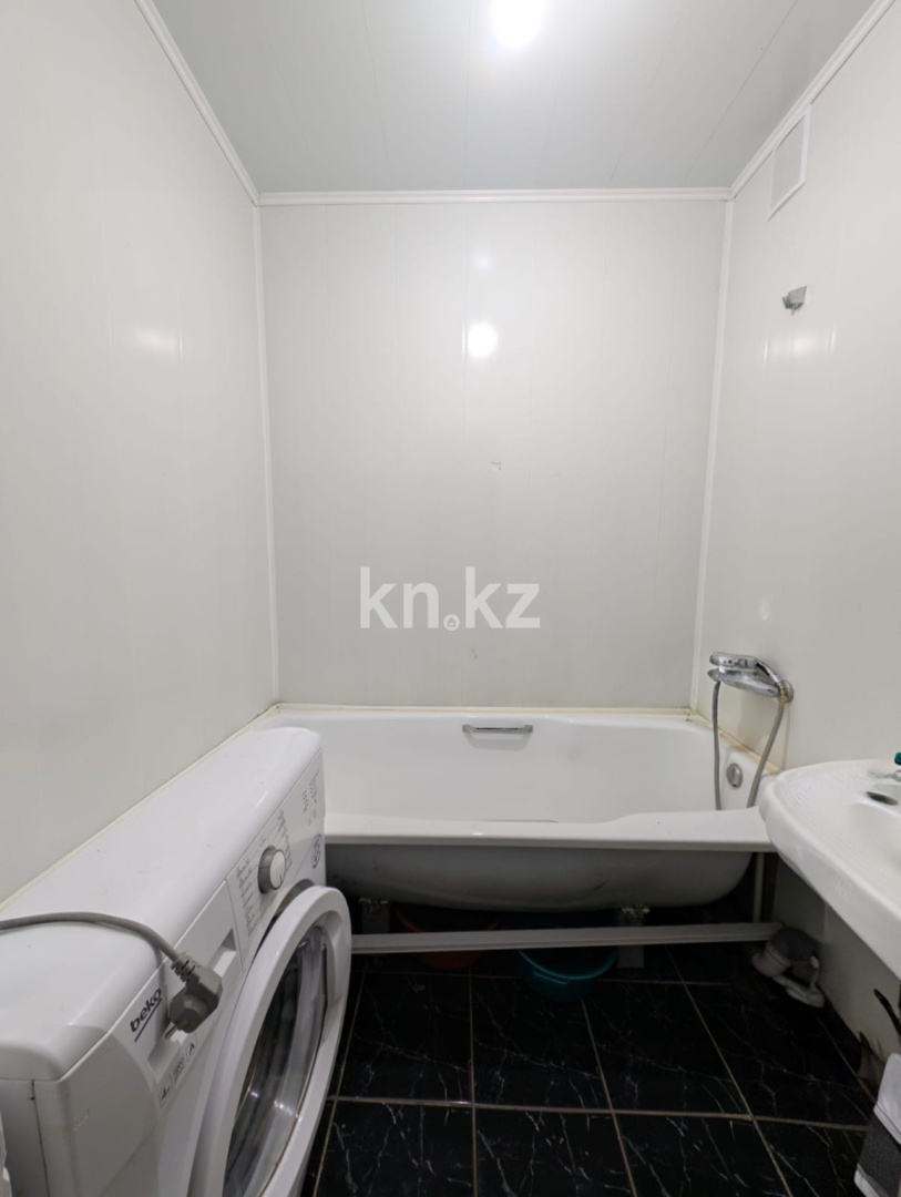 Продажа 2-комнатной квартиры, 54 м² в Уральске - фото 12