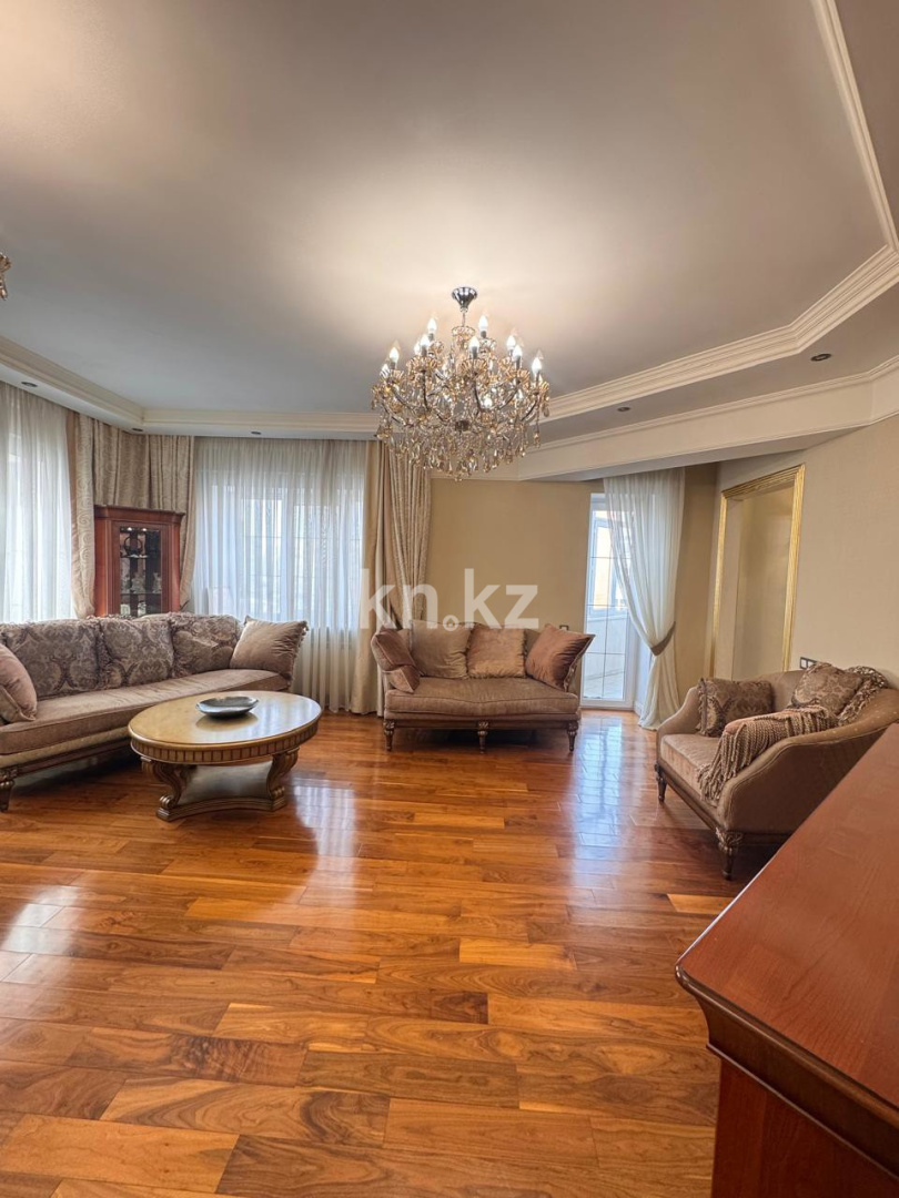Продажа 5-комнатной квартиры, 206.5 м² в Астане - фото 28