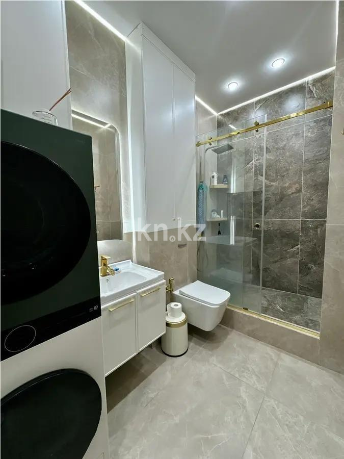 Продажа 2-комнатной квартиры, 62 м², пр. Абая, дом  165 в Алматы - фото 4