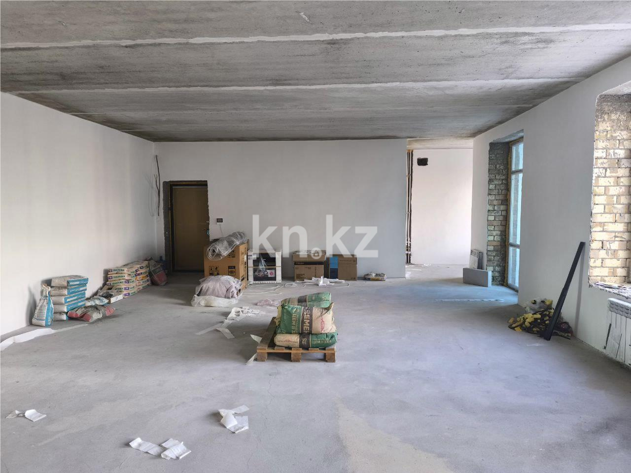 Продажа 4-комнатной квартиры, 121 м², ул. Букетова, дом  3/6 в Караганде - фото 7