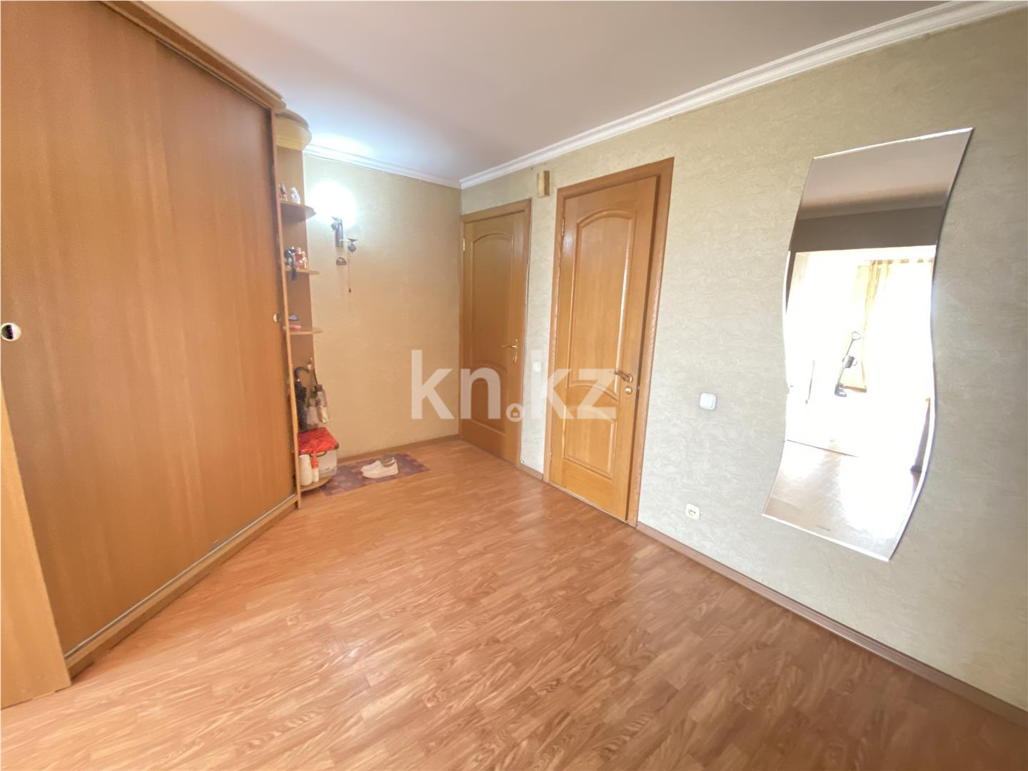 Продажа 3-комнатной квартиры, 68 м², ул. Крылова в Караганде - фото 12