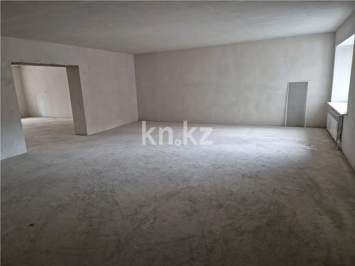 Продажа 3-комнатной квартиры, 114 м², ул. Букетова в Караганде - фото 3