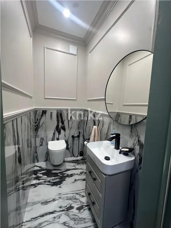 Продажа 4-комнатной квартиры, 135 м², пр. Мангилик Ел, дом  42 в Астане - фото 7