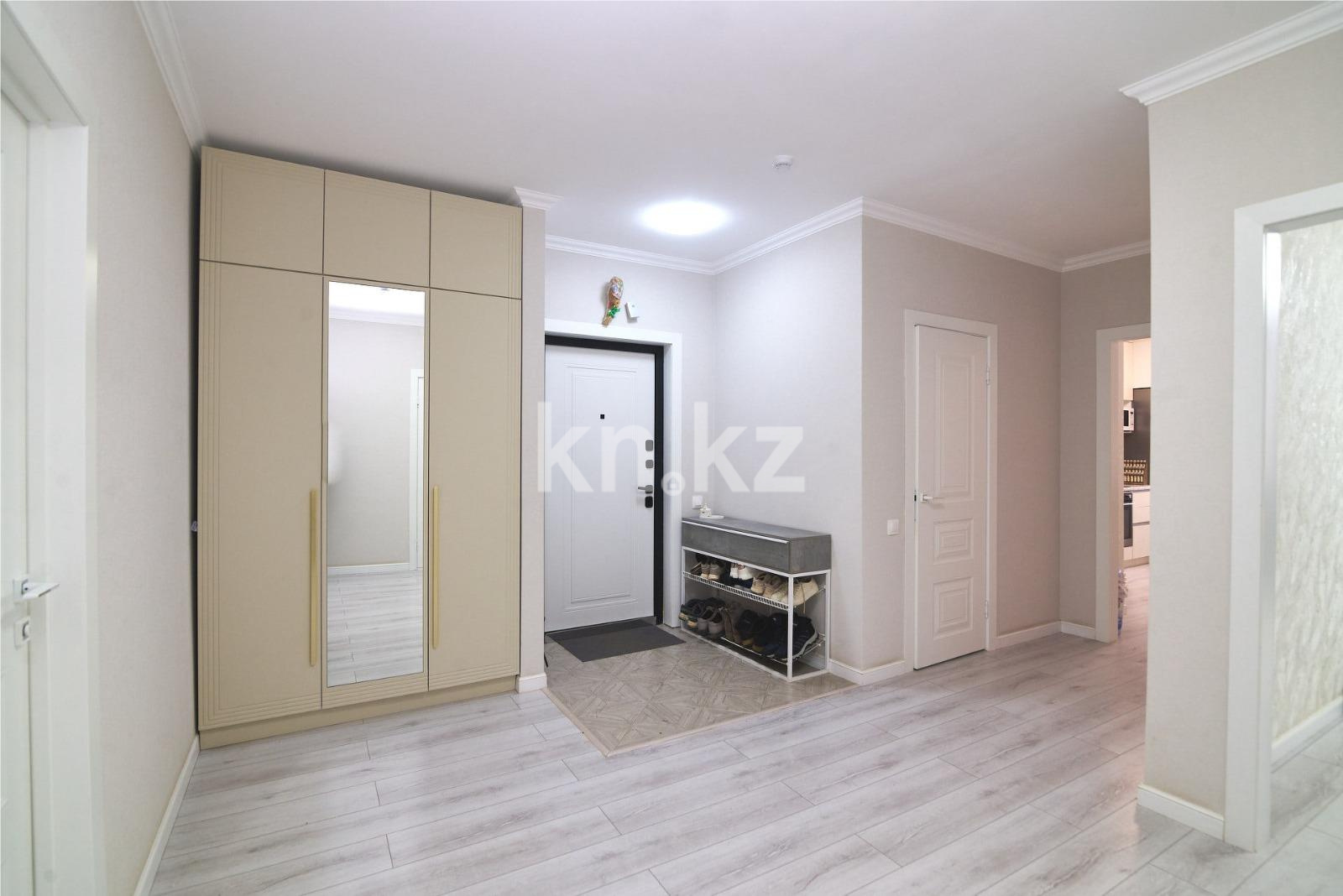 Продажа 3-комнатной квартиры, 93 м², ул. Сыганак в Астане - фото 11