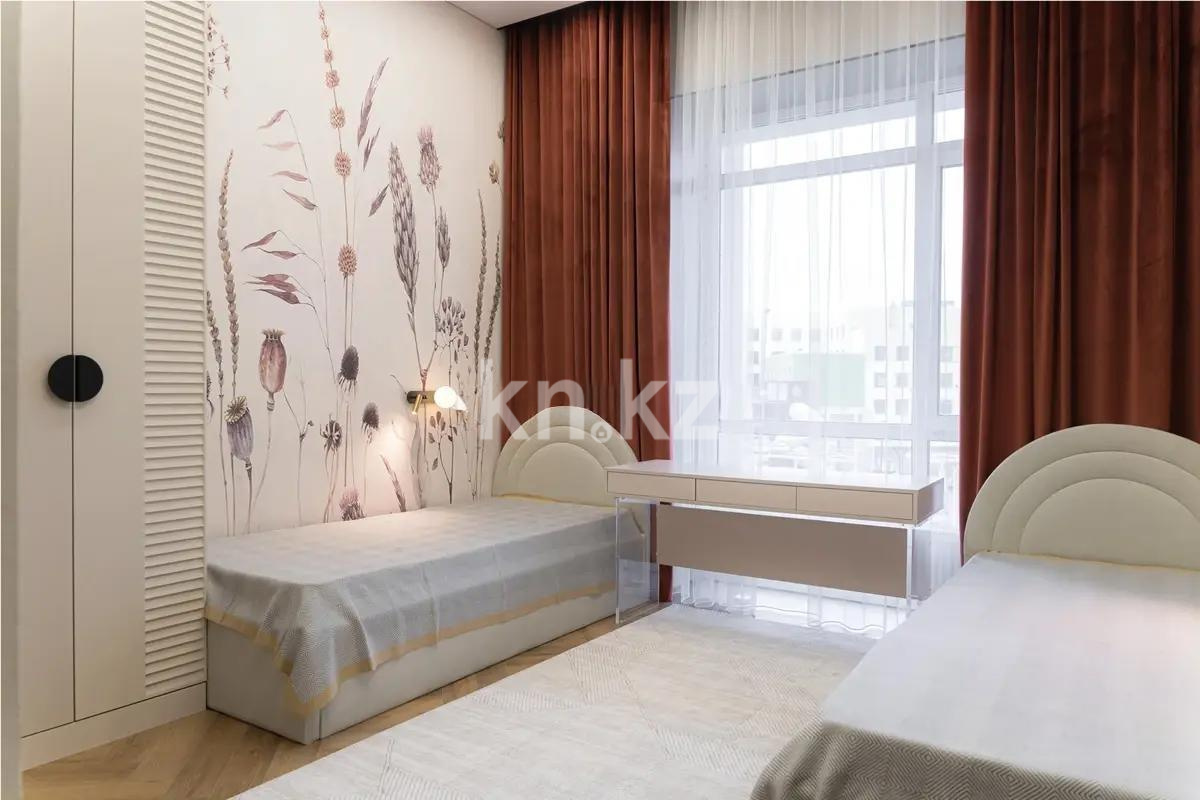 Продажа 3-комнатной квартиры, 134 м², ул. Жошы хана, дом  16/1 в Астане - фото 2