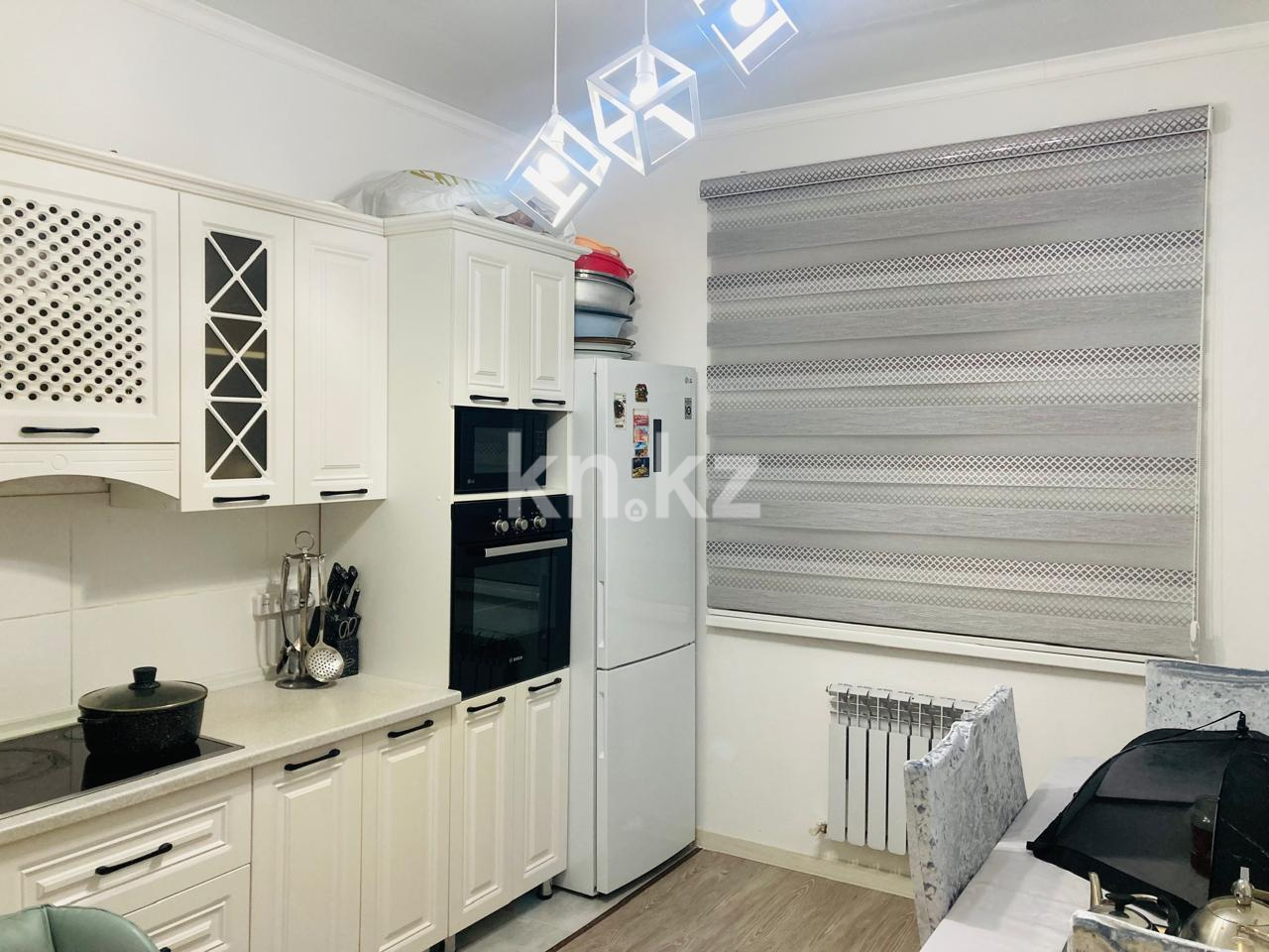 Продажа 2-комнатной квартиры, 62 м², ул. Муканова в Караганде - фото 7