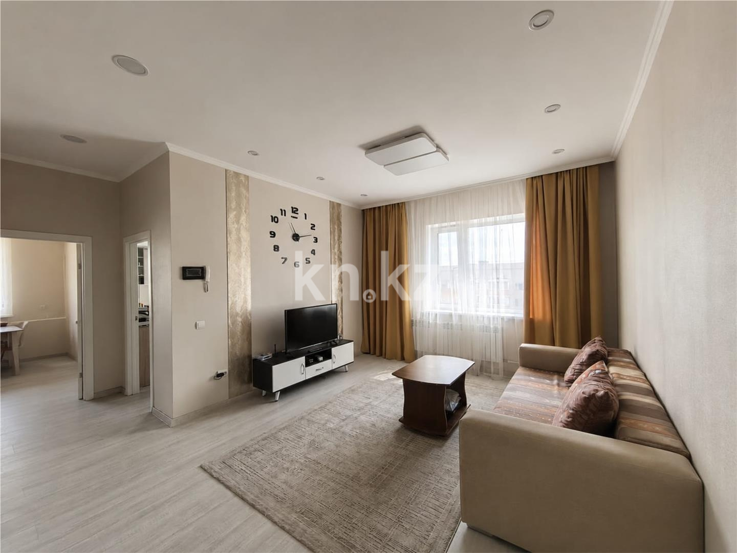 Продажа 2-комнатной квартиры, 63 м² в Караганде