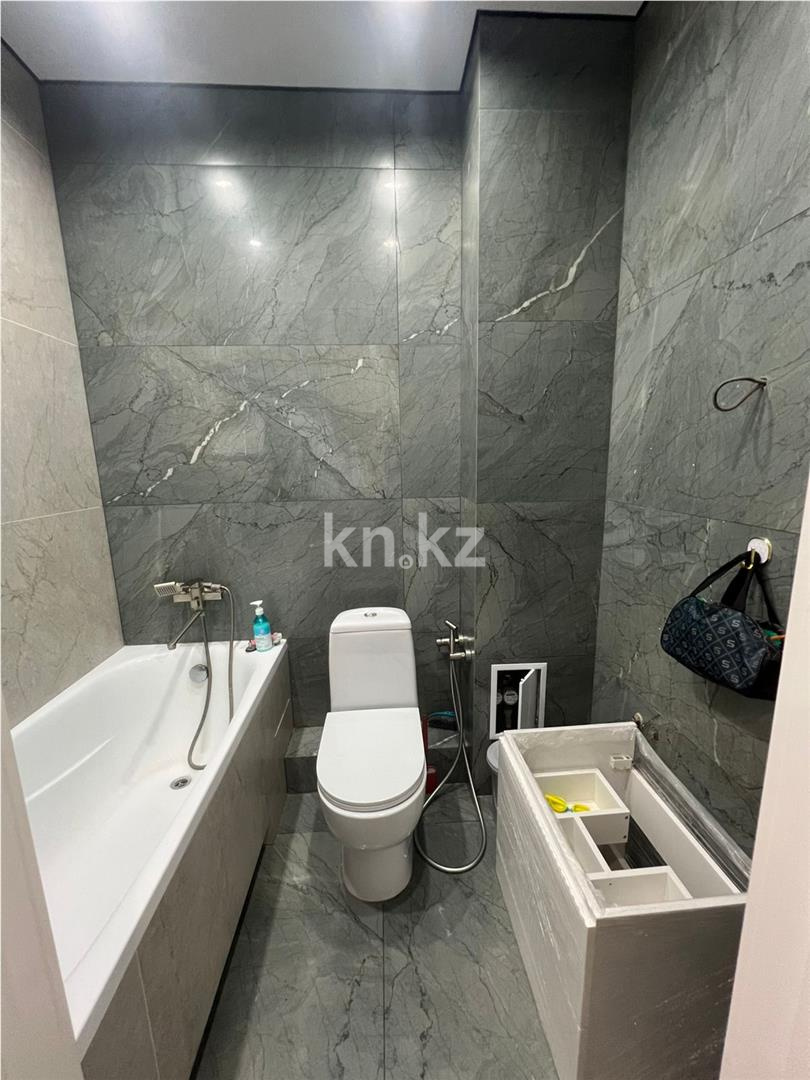 Продажа 2-комнатной квартиры, 37 м², ул. Калдаякова в Астане - фото 7