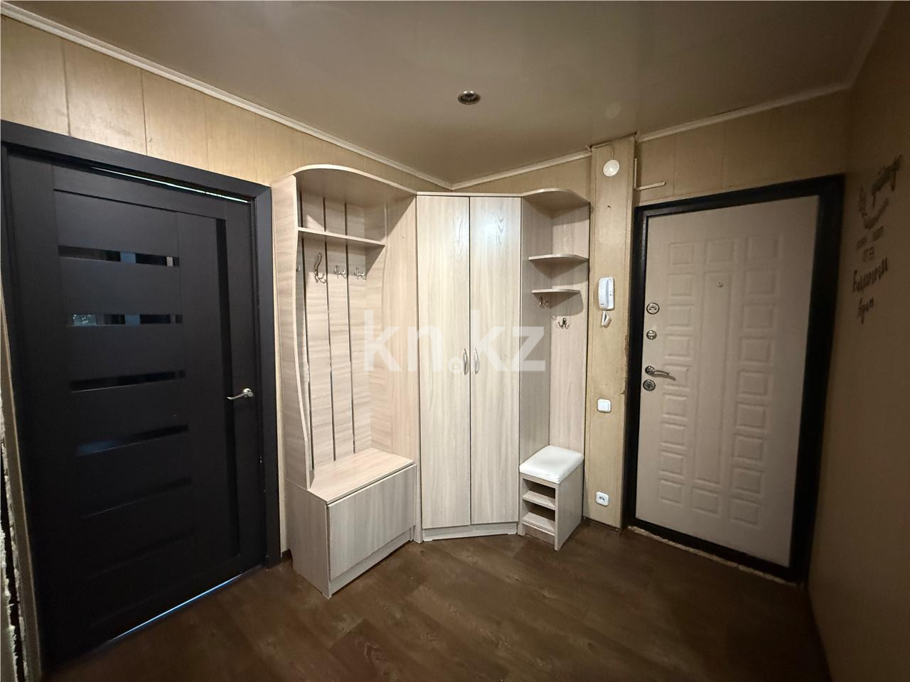 Продажа 3-комнатной квартиры, 62 м², мкр-н 16, дом  49 в Караганде - фото 7