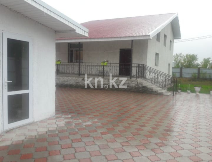 Продажа 7-комнатного дома, 200 м², ул. Турекулова, дом  46 в Караганде