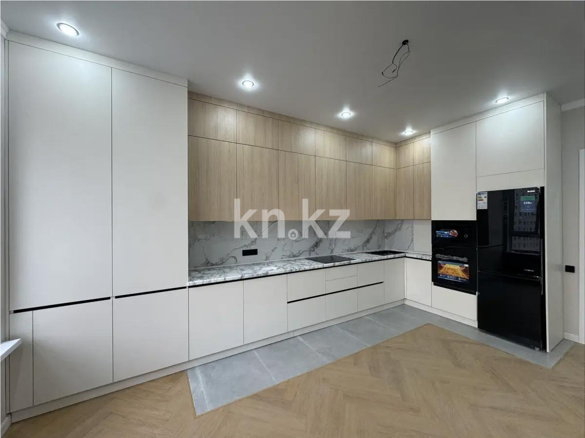 Продажа 3-комнатной квартиры, 70 м², ул. Утеген батыра, дом  11г в Алматы - фото 4