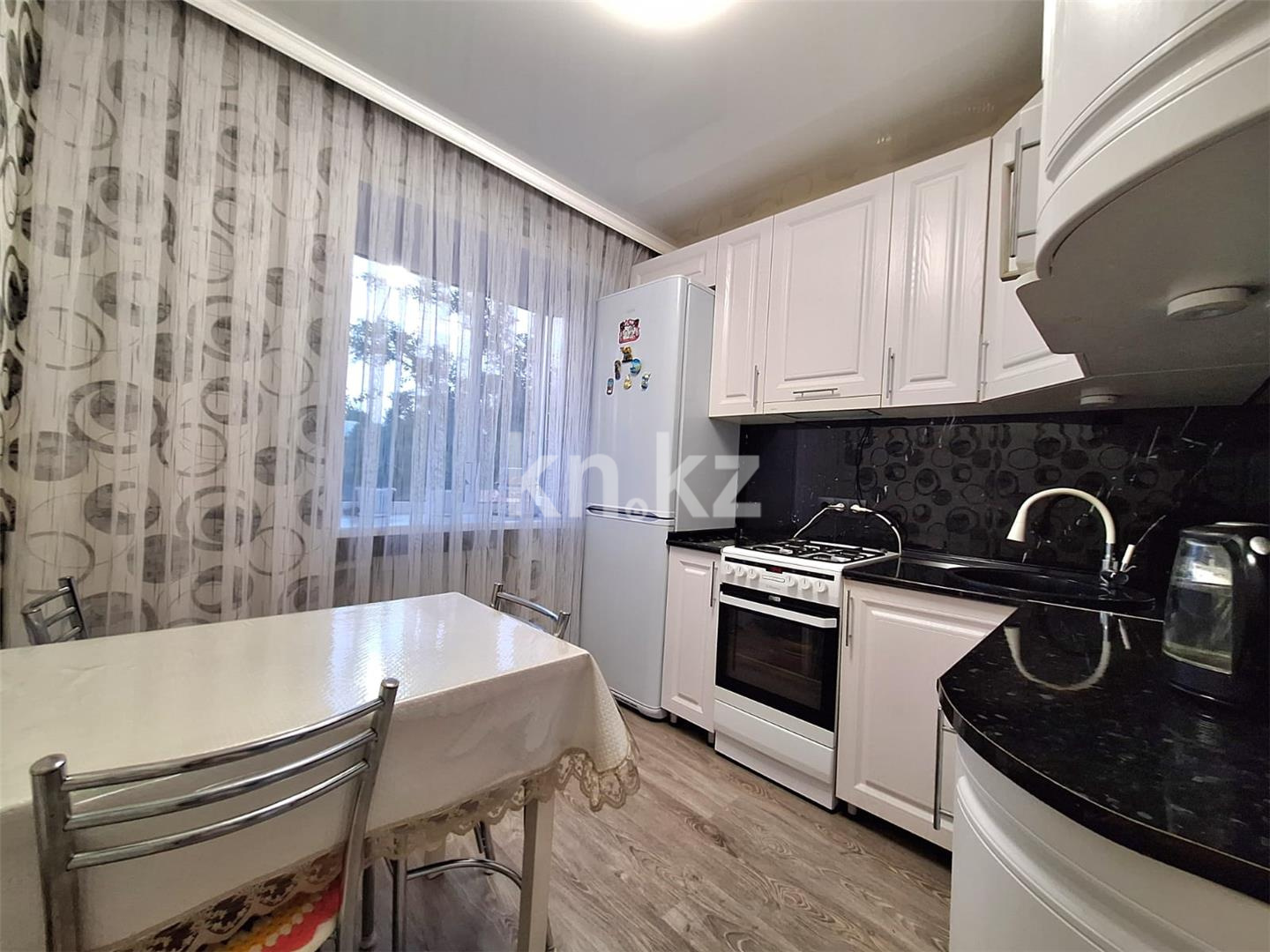 Продажа 3-комнатной квартиры, 55 м², 11 кв-л в Караганде - фото 9