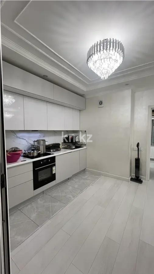 Продажа 3-комнатной квартиры, 87.8 м² в Алматы - фото 4