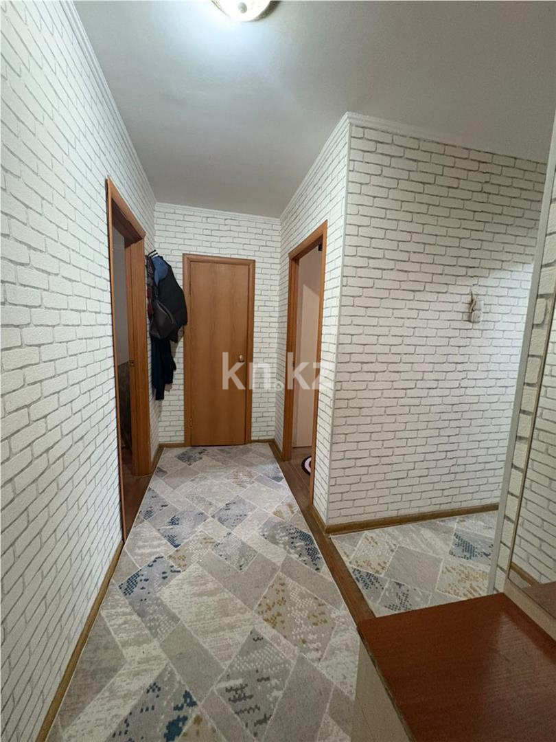 Продажа 2-комнатной квартиры, 47 м², ул. 6-й мик-н в Темиртау - фото 11
