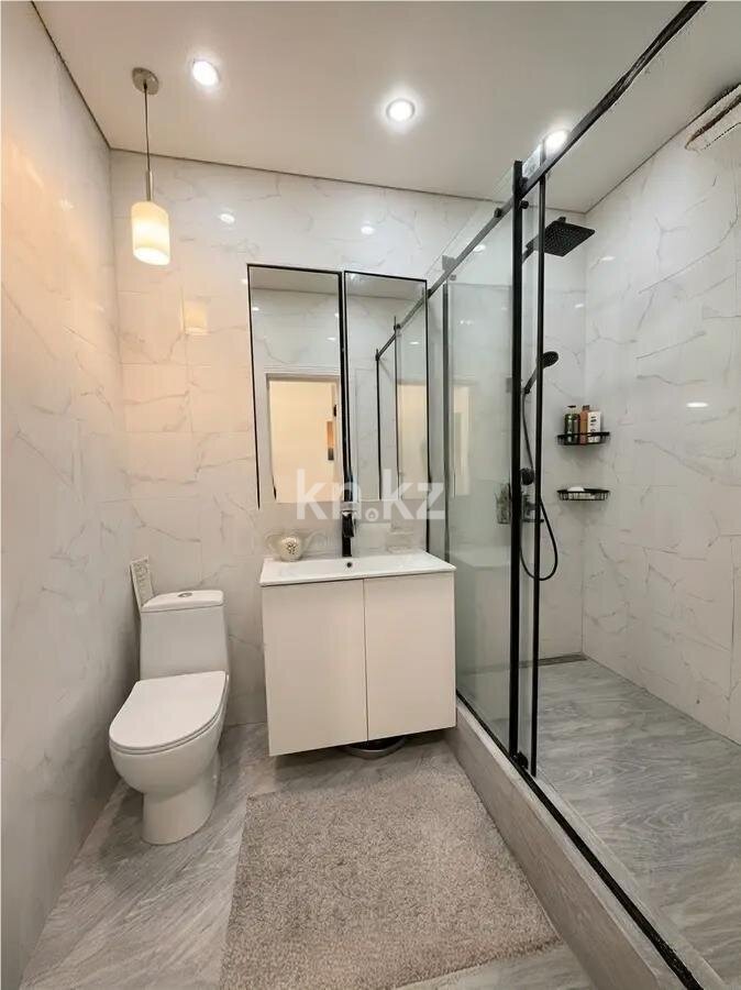 Продажа 2-комнатной квартиры, 70.6 м² в Астане - фото 4