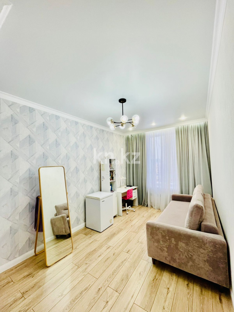 Продажа 2-комнатной квартиры, 68 м², ул. Токпанова в Астане - фото 6