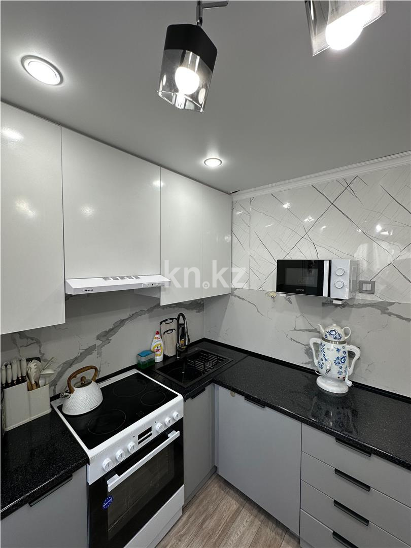 Продажа 3-комнатной квартиры, 64 м², мкр. Восток-3 в Караганде - фото 11