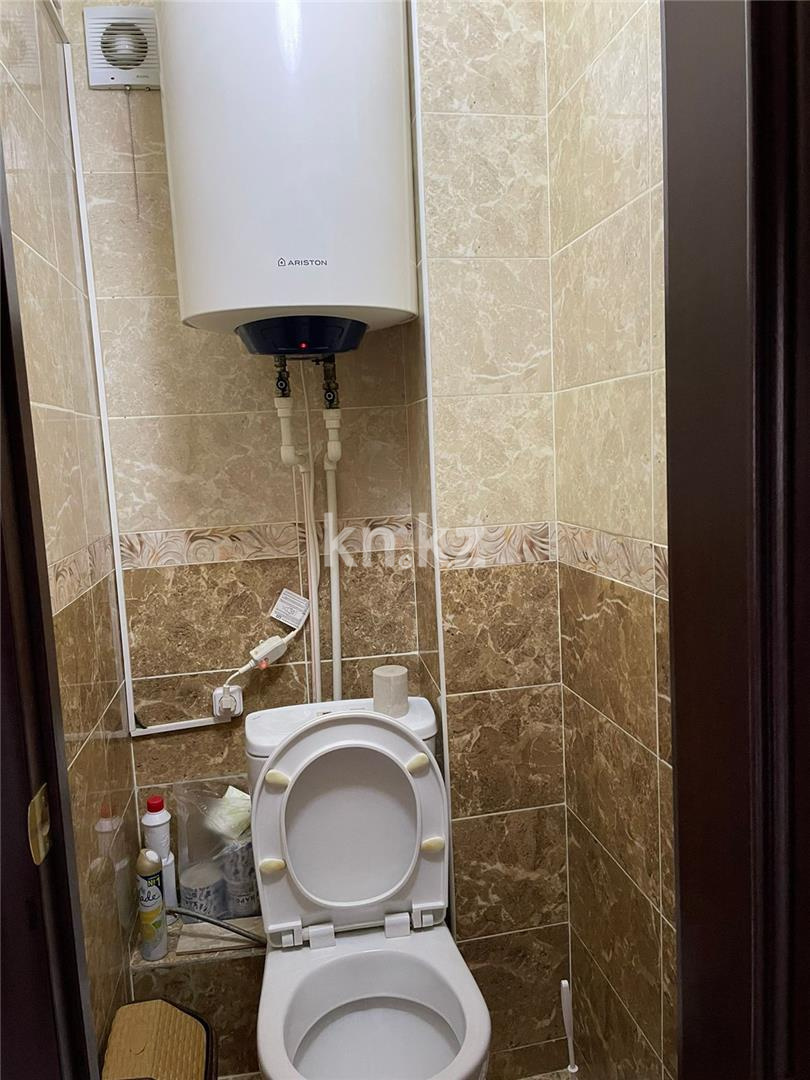 Продажа 3-комнатной квартиры, 62 м², мкр-н Восток-3 в Караганде - фото 7