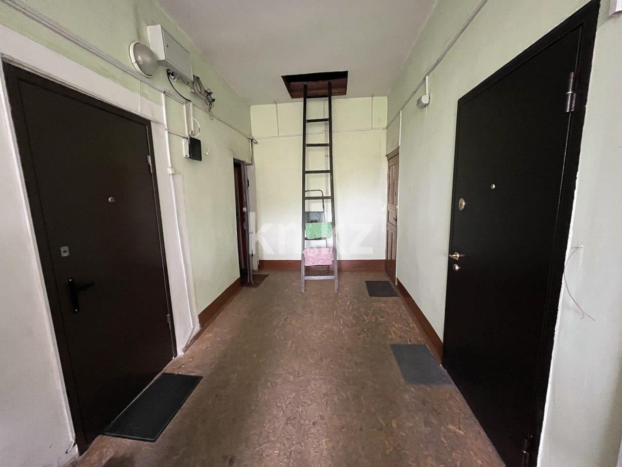 Продажа 2-комнатной квартиры, 62 м², ул. Ерубаева в Караганде - фото 10