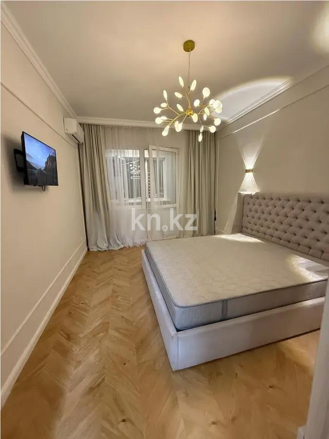 Продажа 3-комнатной квартиры, 84.7 м², ул. Навои, дом  208 в Алматы
