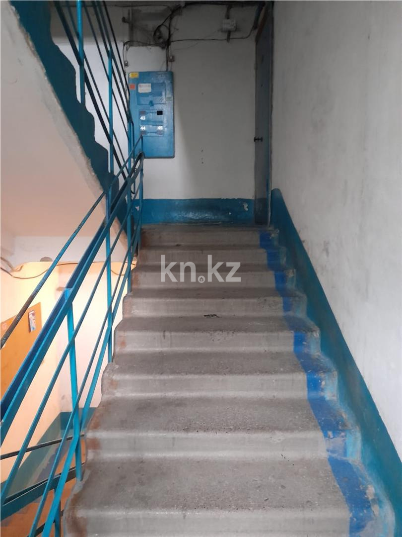 Продажа 3-комнатной квартиры, 61 м², ул. Алиханова в Караганде - фото 11