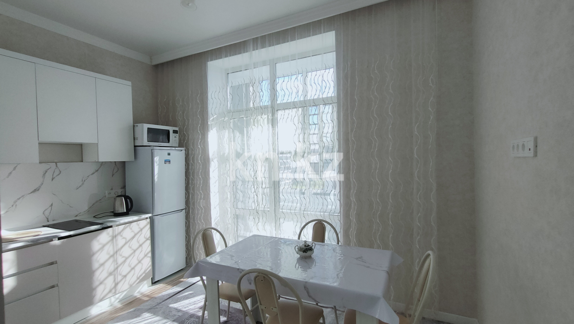 Аренда 1-комнатной квартиры посуточно, 42 м², пр. Туран, дом  46/4 - ул. Орынбор в Астане - фото 10