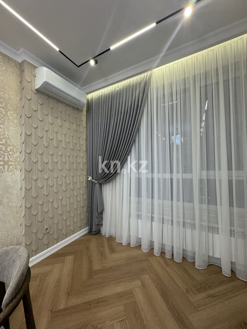 Продажа 3-комнатной квартиры, 115 м², ул. Утеген батыра, дом  11д в Алматы - фото 4