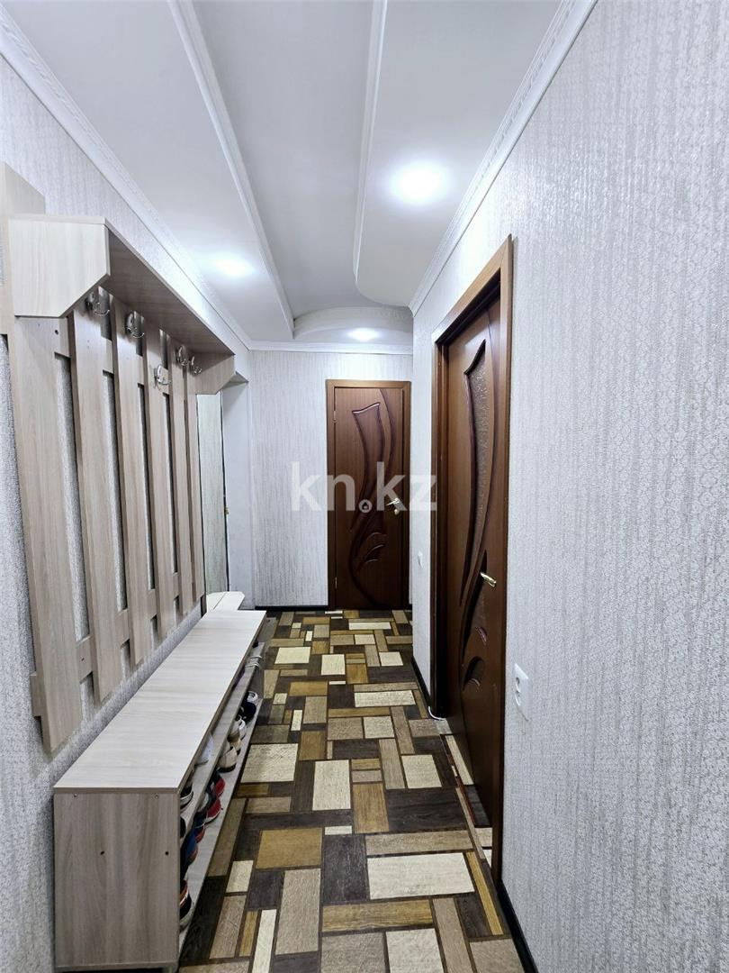 Продажа 3-комнатной квартиры, 56 м², ул. 6-й мик-н в Темиртау - фото 13